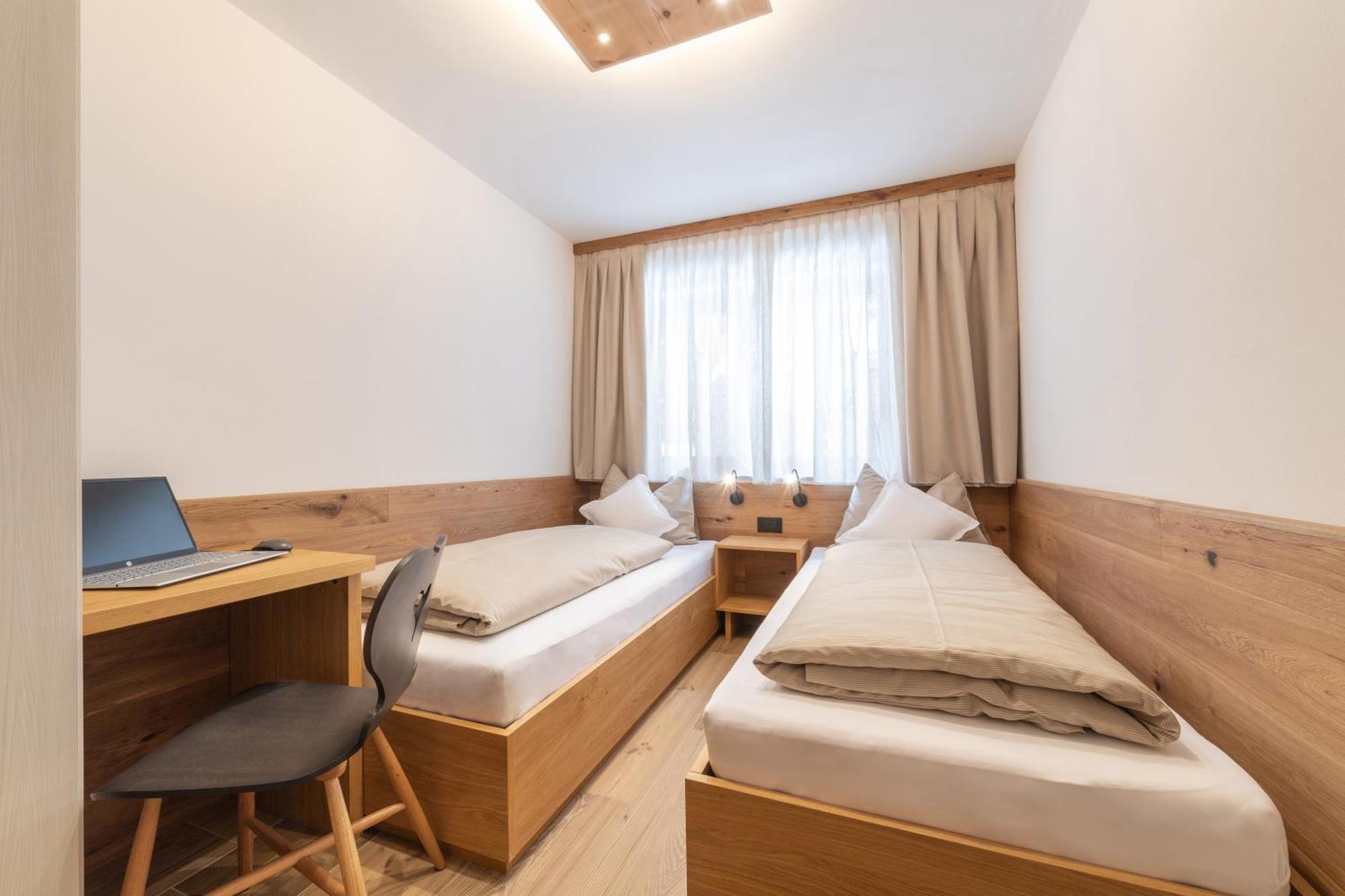 Aparthotel Ciasa Nene Franzl Badia  Zewnętrze zdjęcie